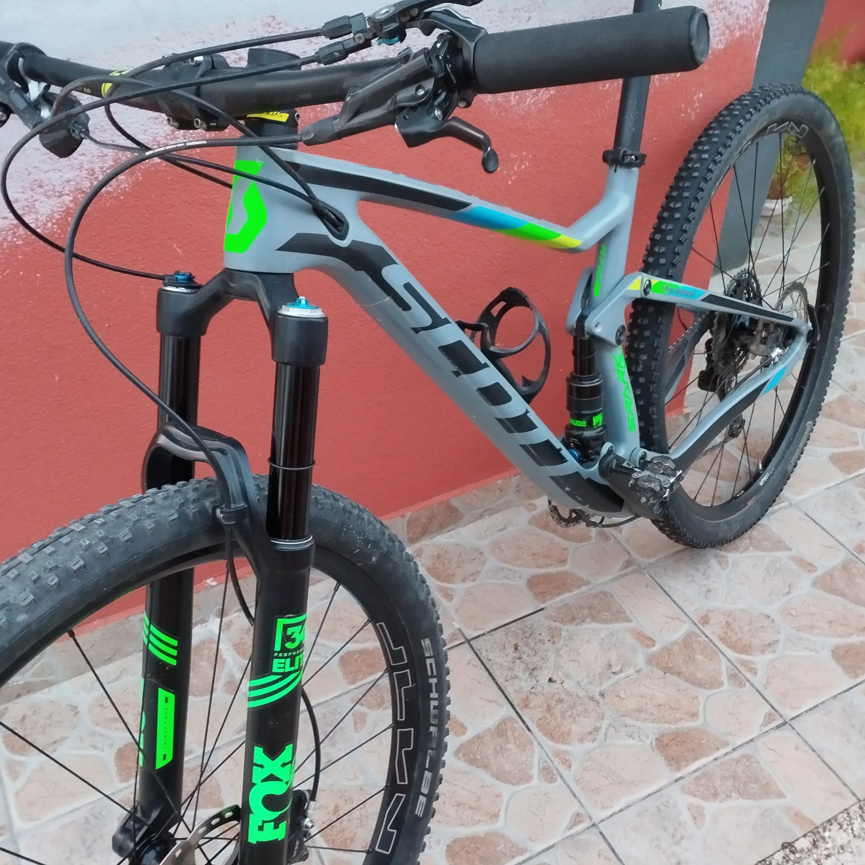 scott contessa spark 710 plus 2017