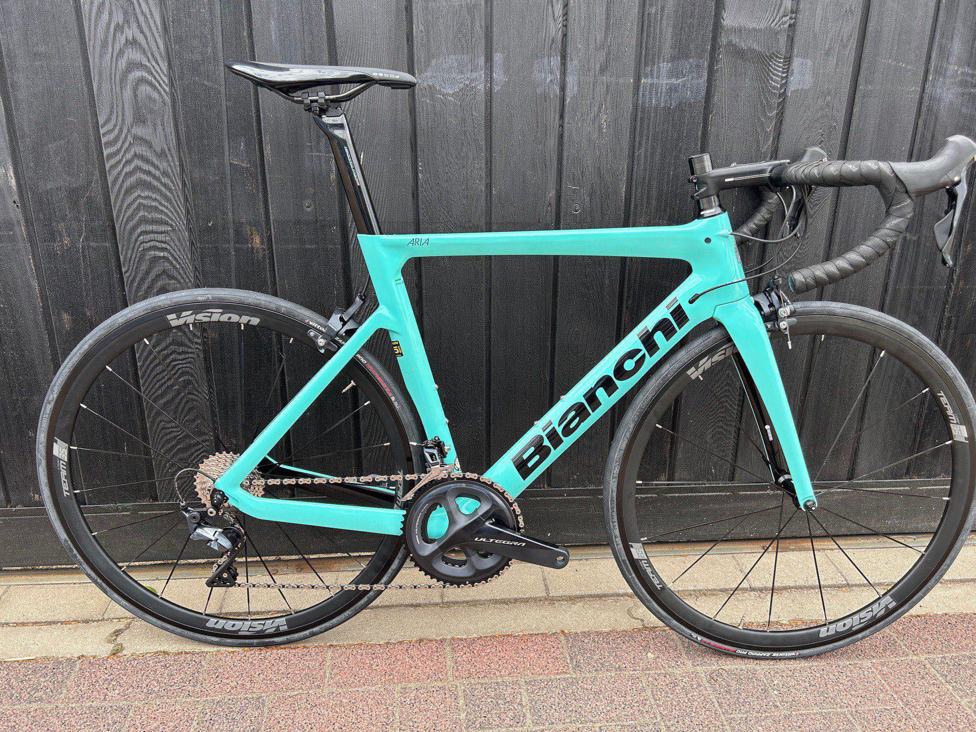 bianchi aria ultegra 2020