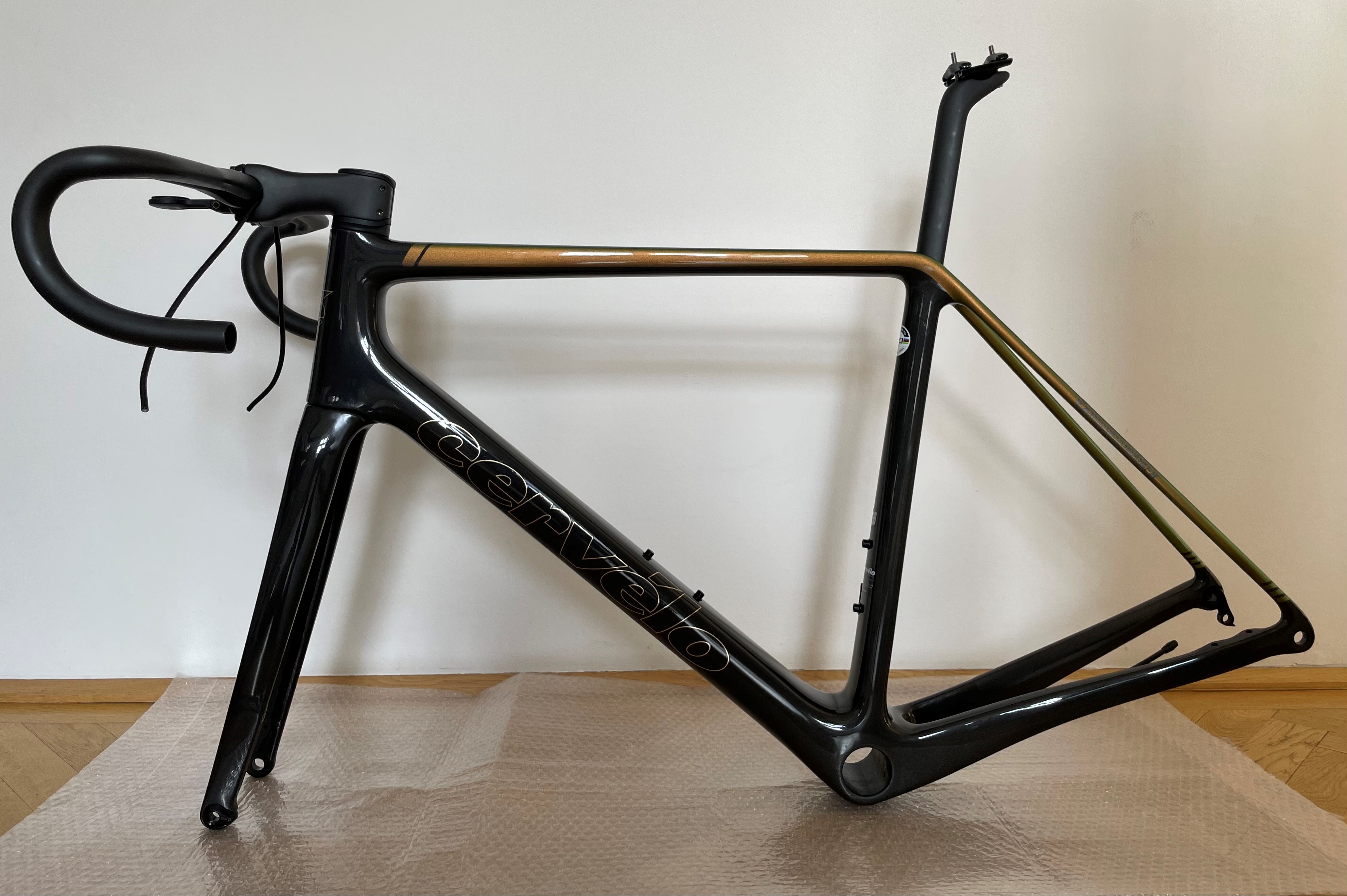 56cm frameset