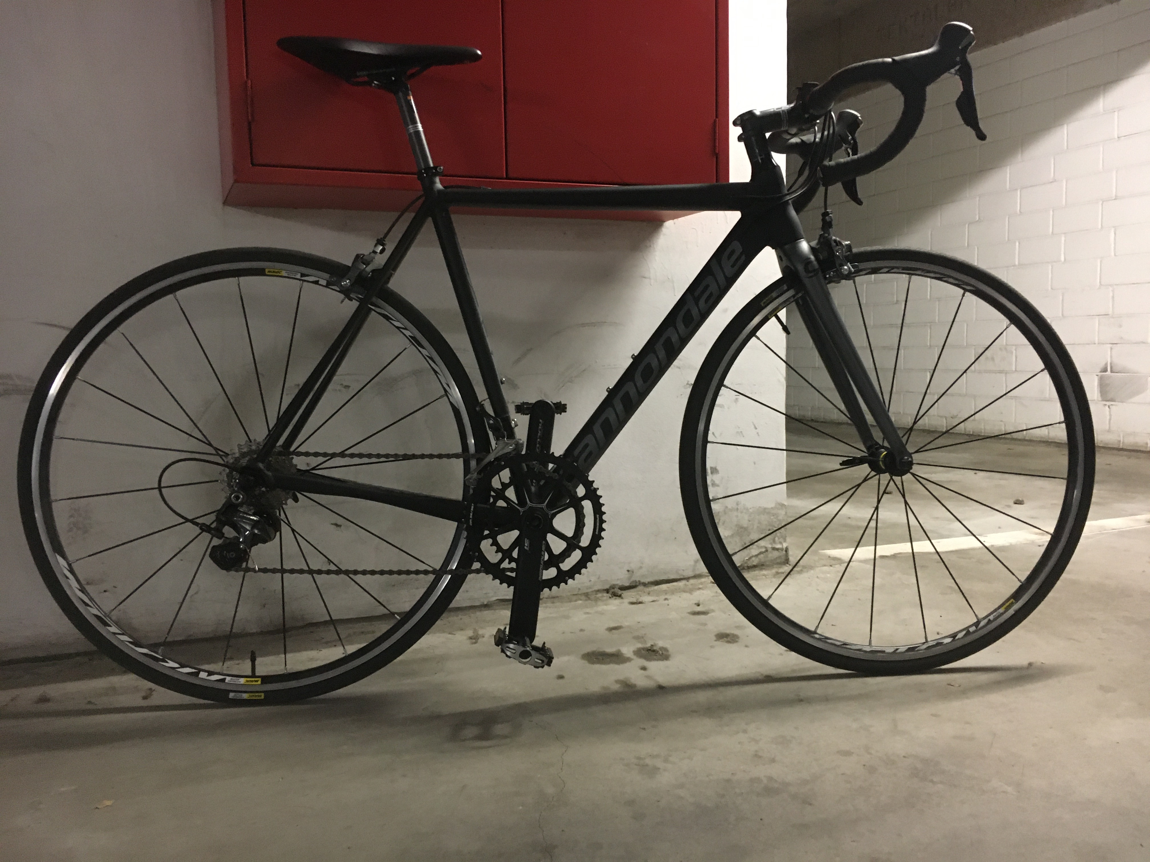 Cannondale CAAD12 Ultegra used in 52 cm | buycycle