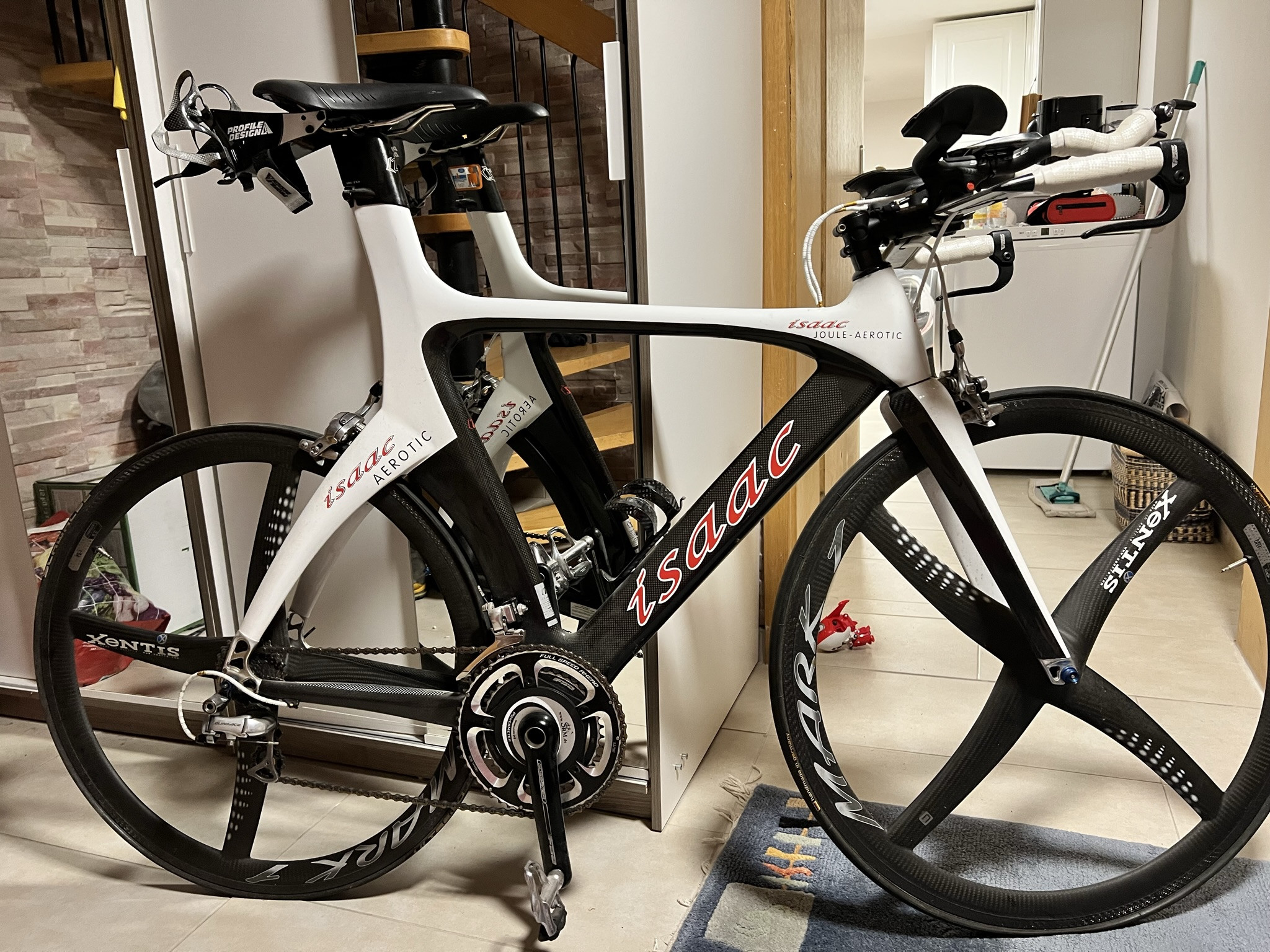 isaac joule tt bike