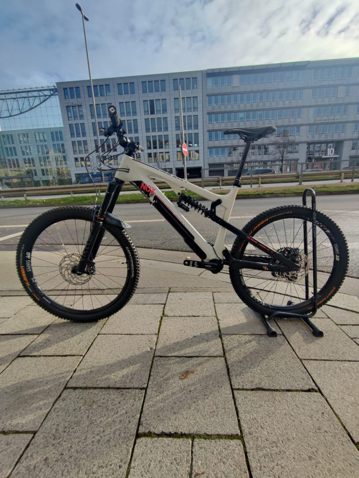 nox helium e bike