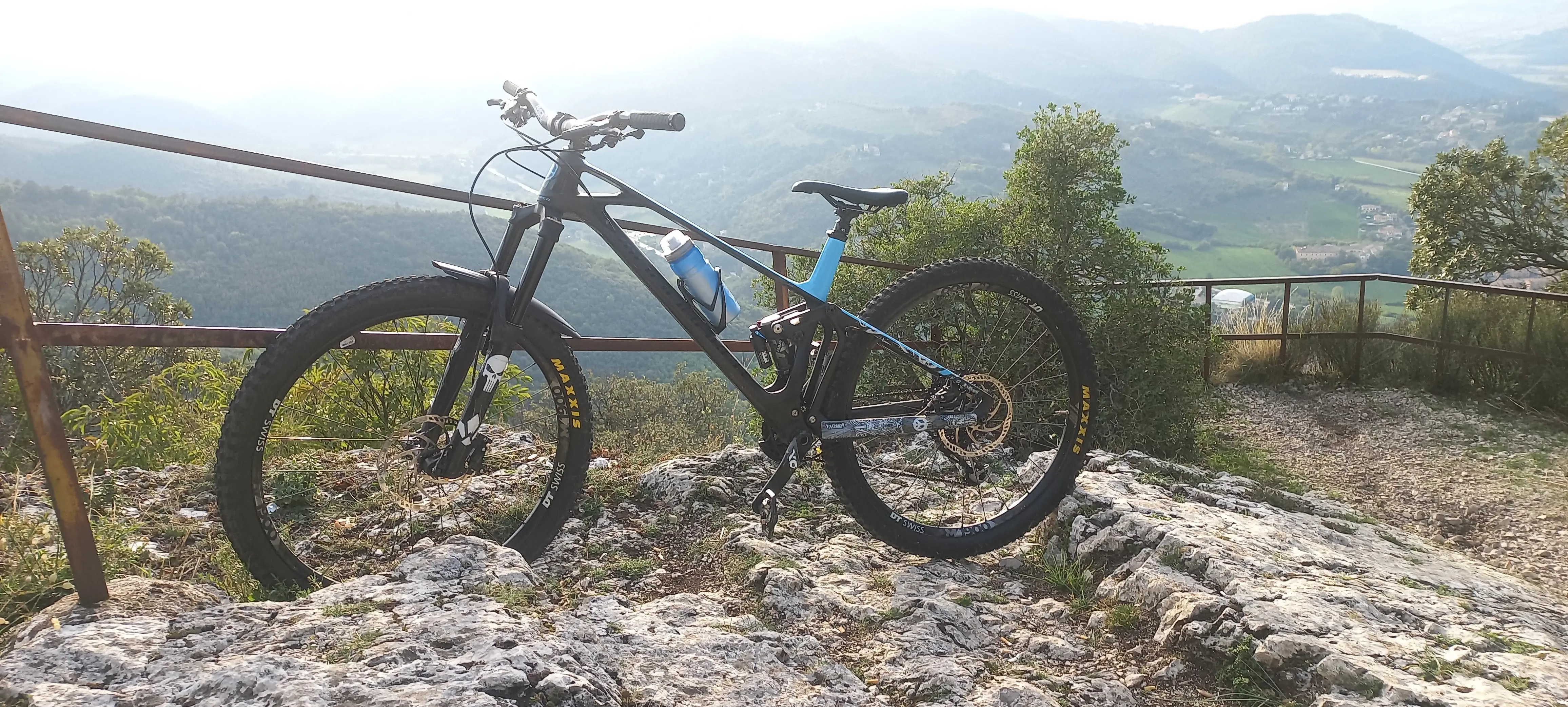 mondraker foxy carbon r 29