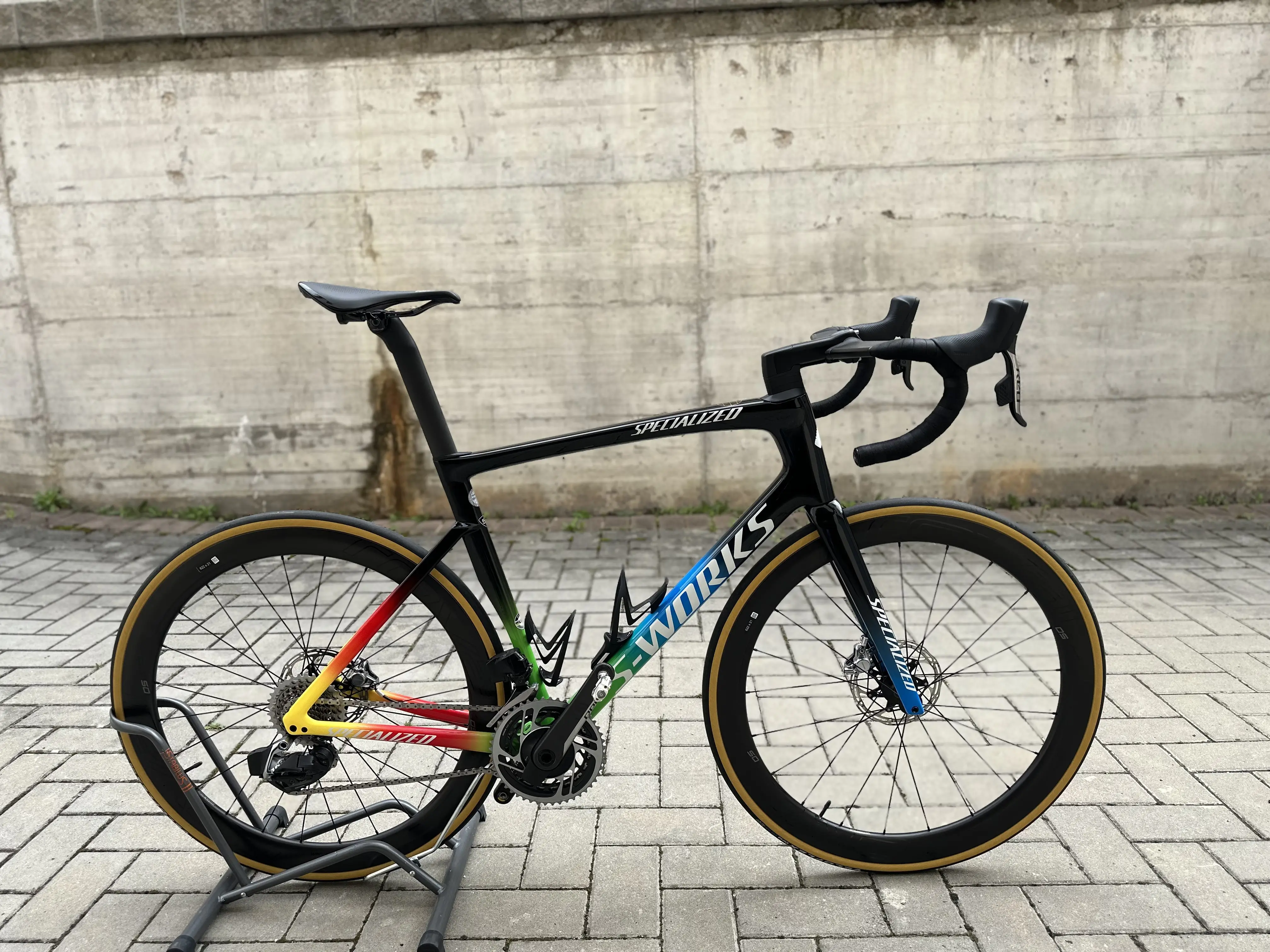 Specialized S-Works Tarmac SL7 - Speed of Light Collection used in xl ...
