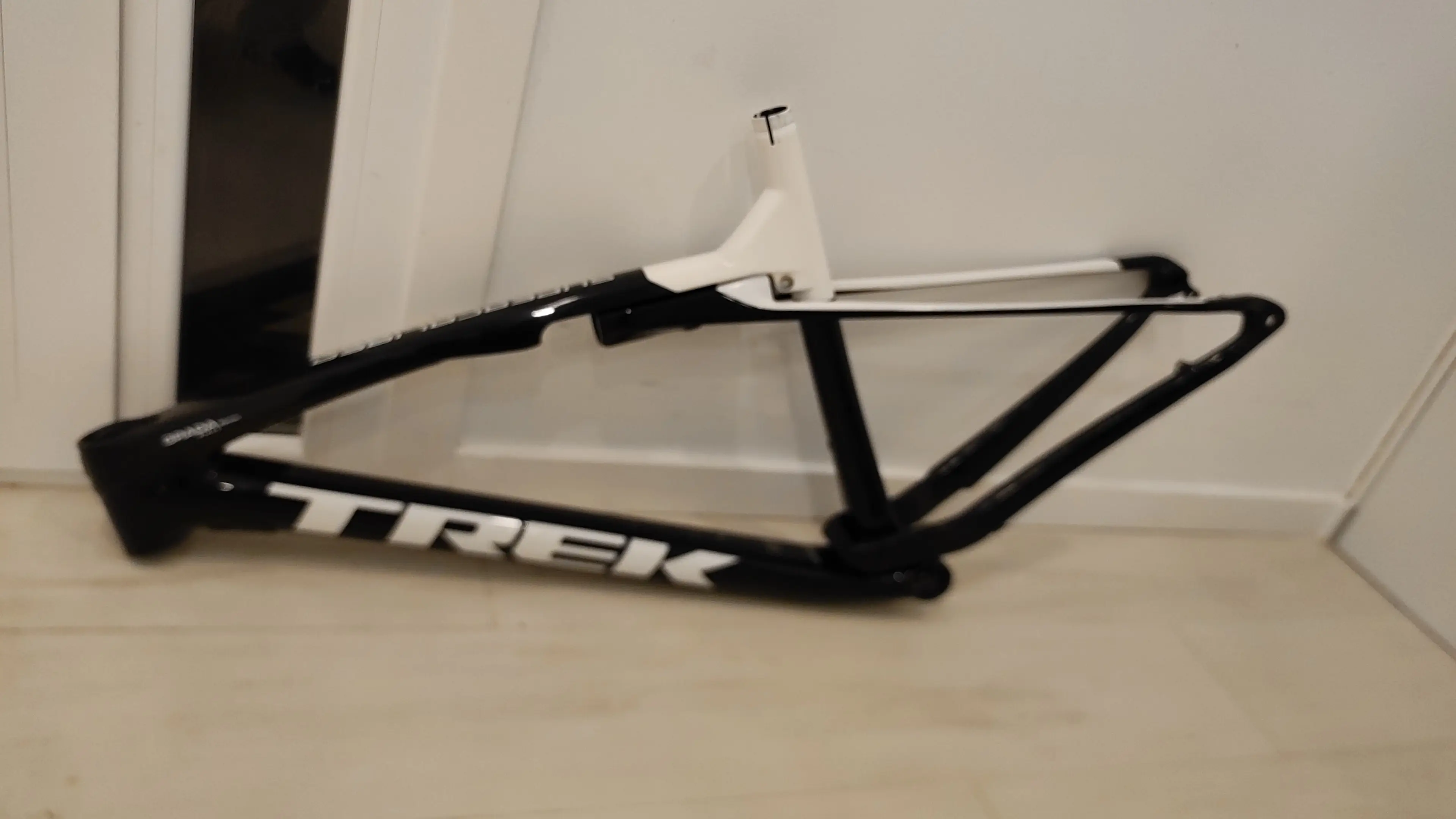 trek supercaliber frame