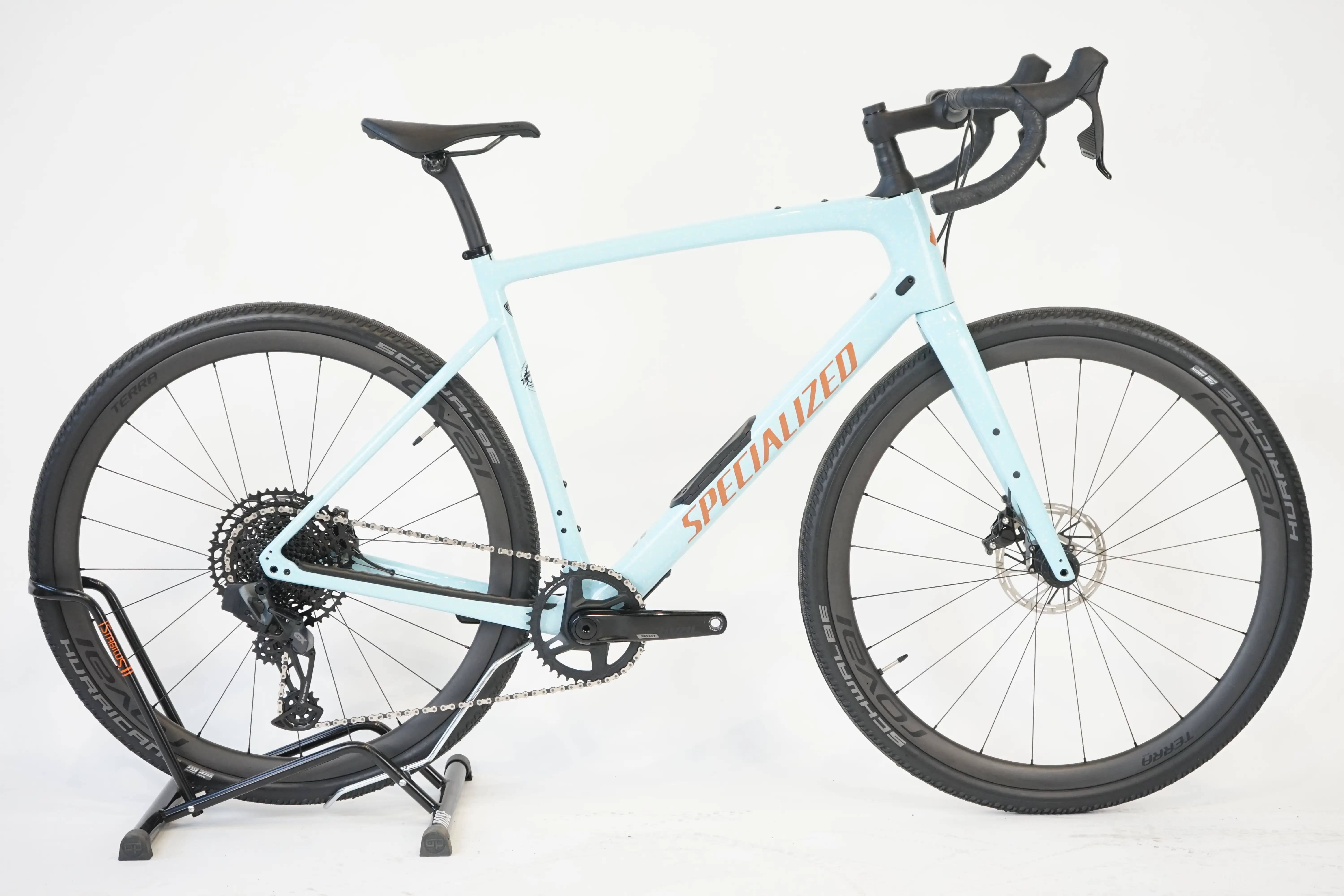 Specialized Specialized Diverge Expert Carbon 2022 utilizado en 58 cm