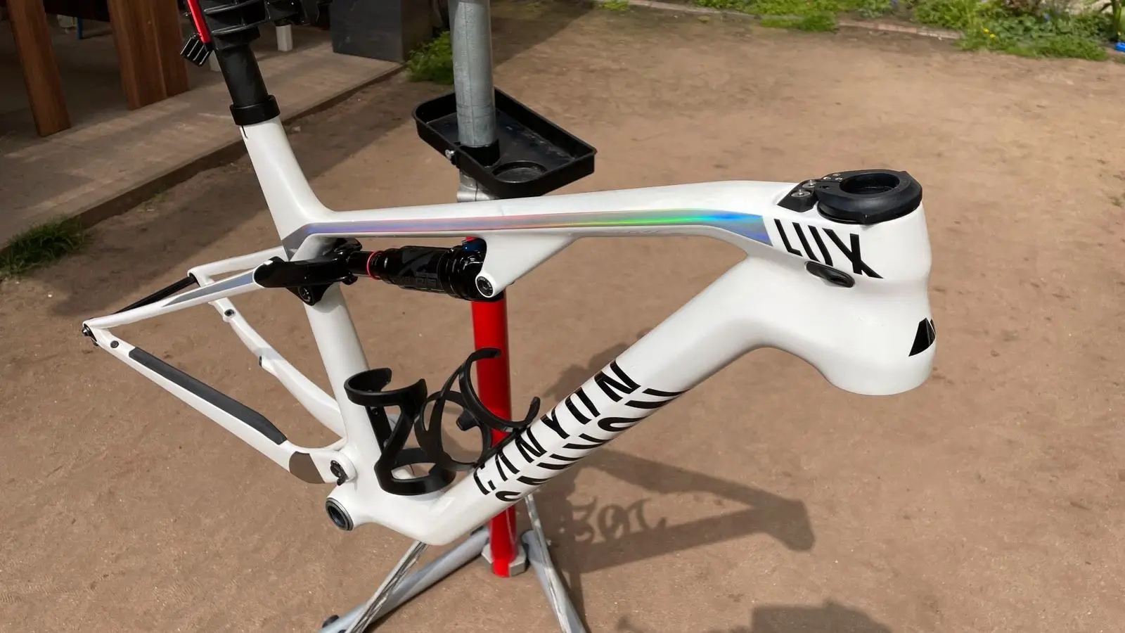 Canyon Lux CF SLX Frameset used in m buycycle