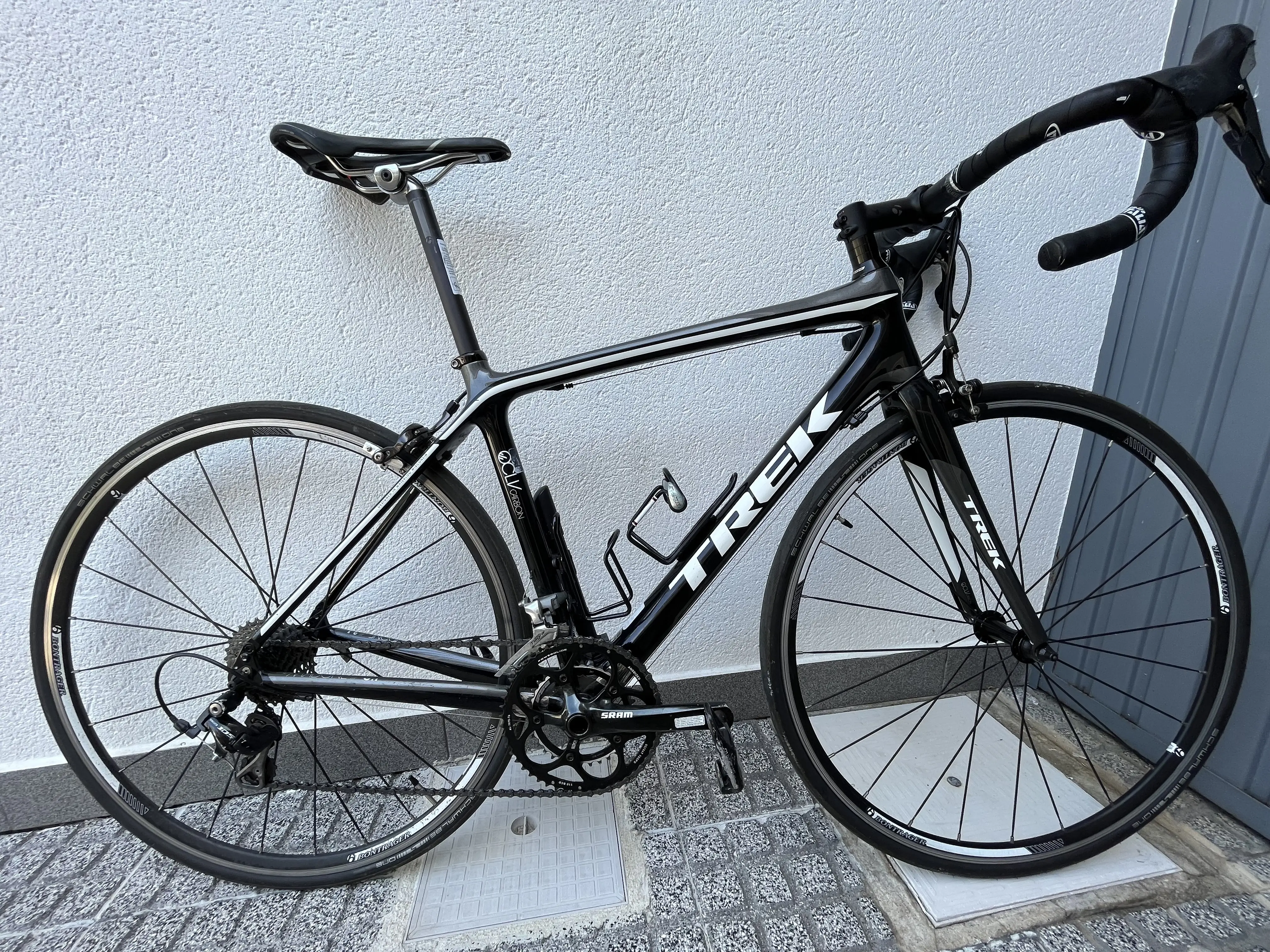 Trek Madone 3.1 H2 Compact used in 52 cm | buycycle