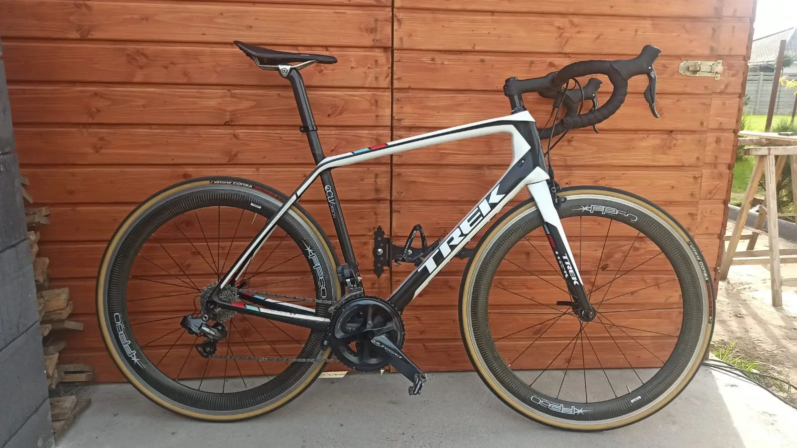 Trek Madone 5.9 DI2 used in 58 cm | buycycle