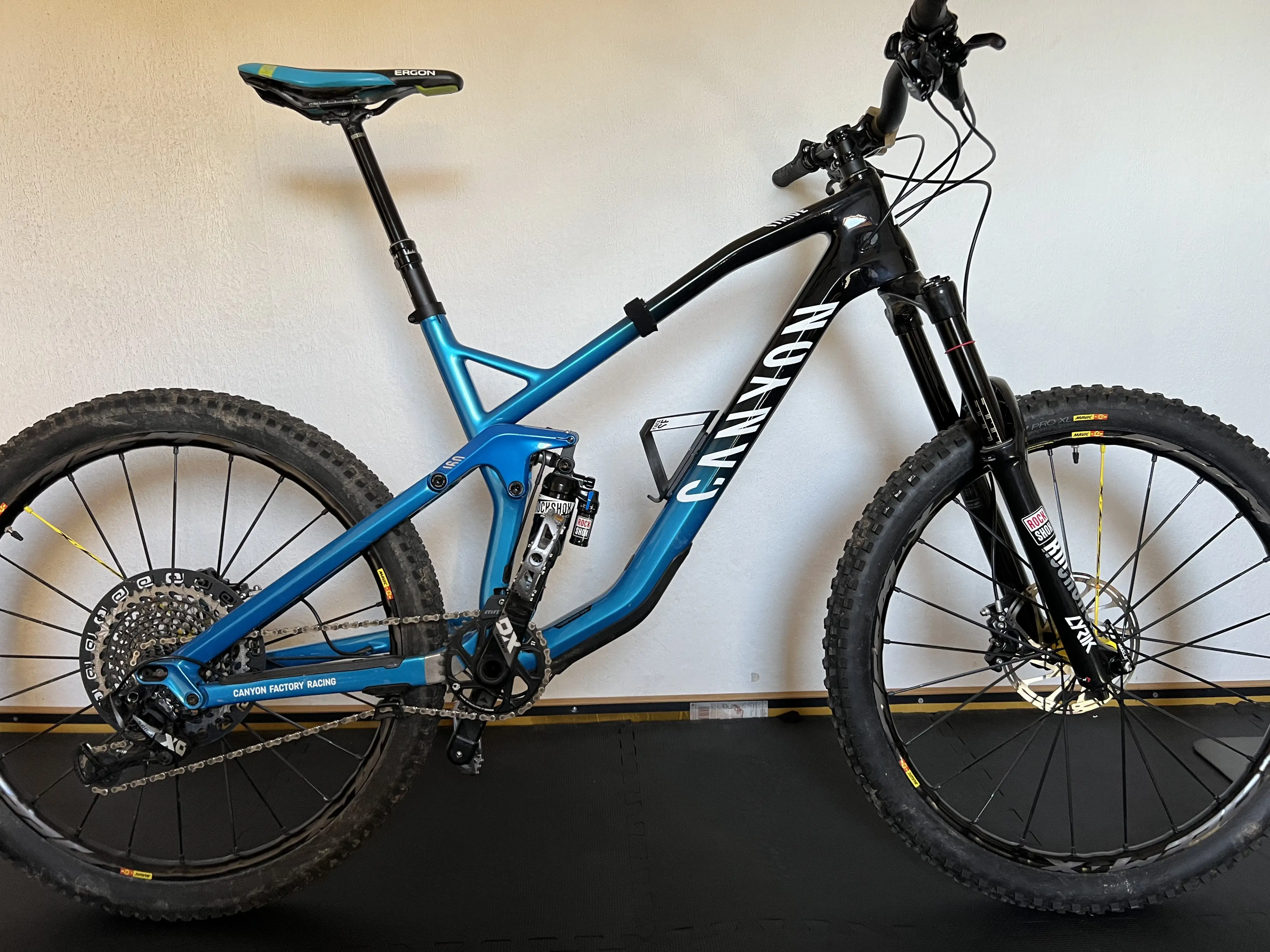 canyon strive cf 9.0 ltd