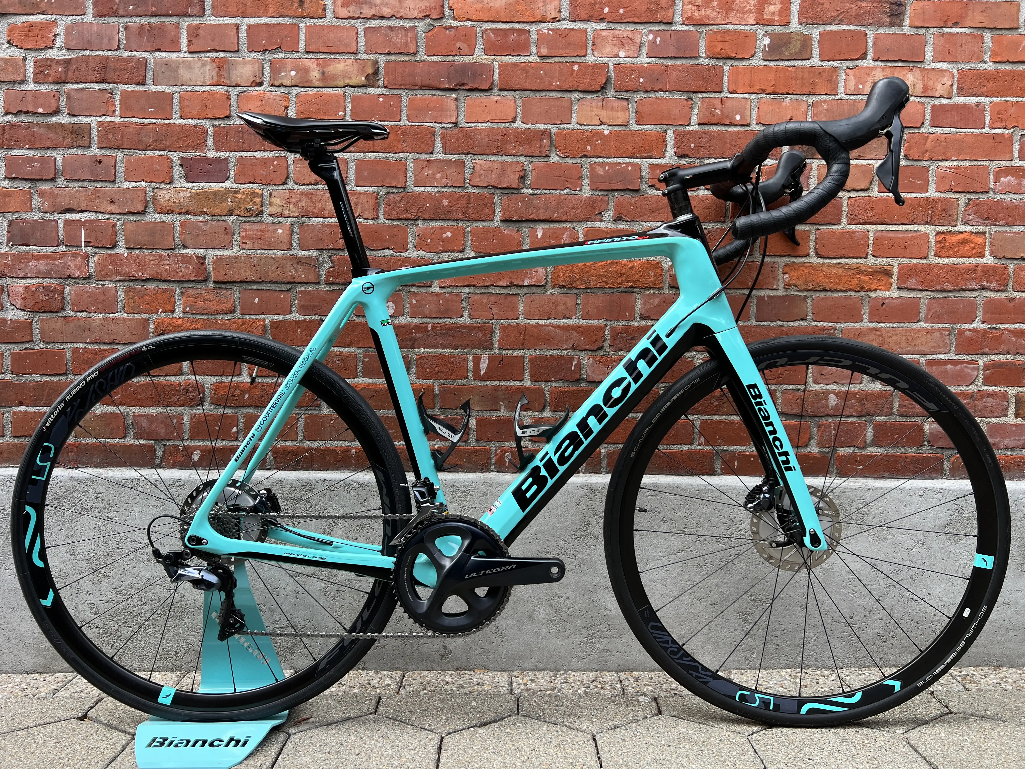 bianchi infinito cv disc ultegra di2