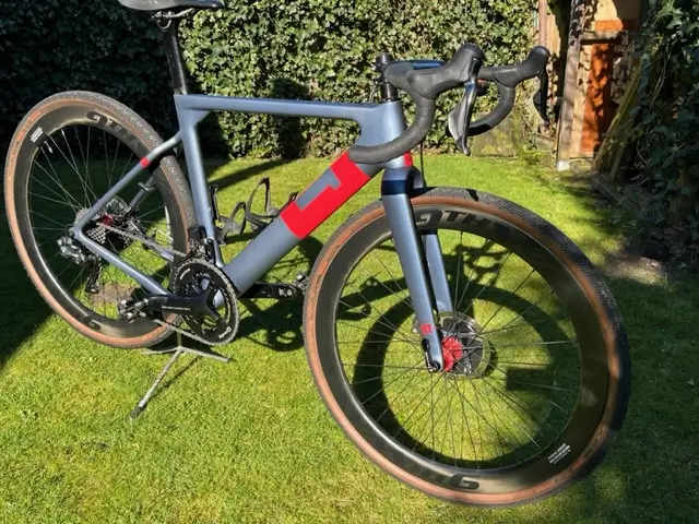 3t exploro team speed force 1