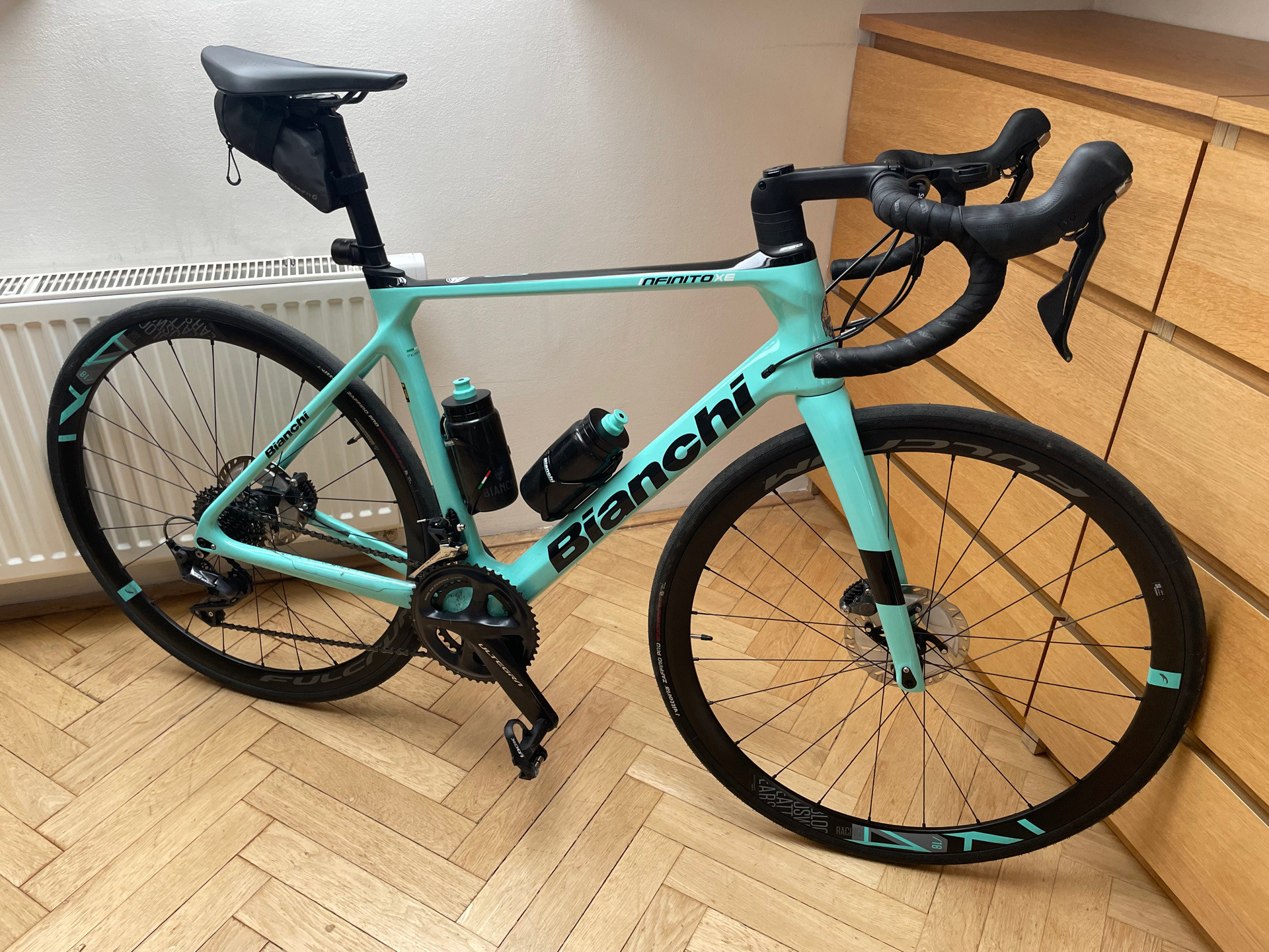 bianchi infinito xe ultegra