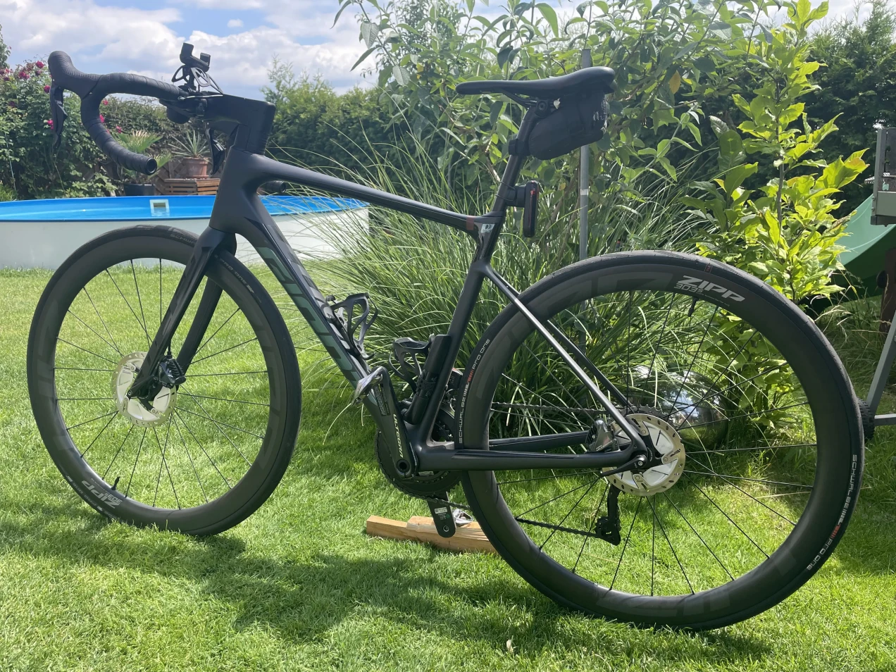 giant defy mountain bike