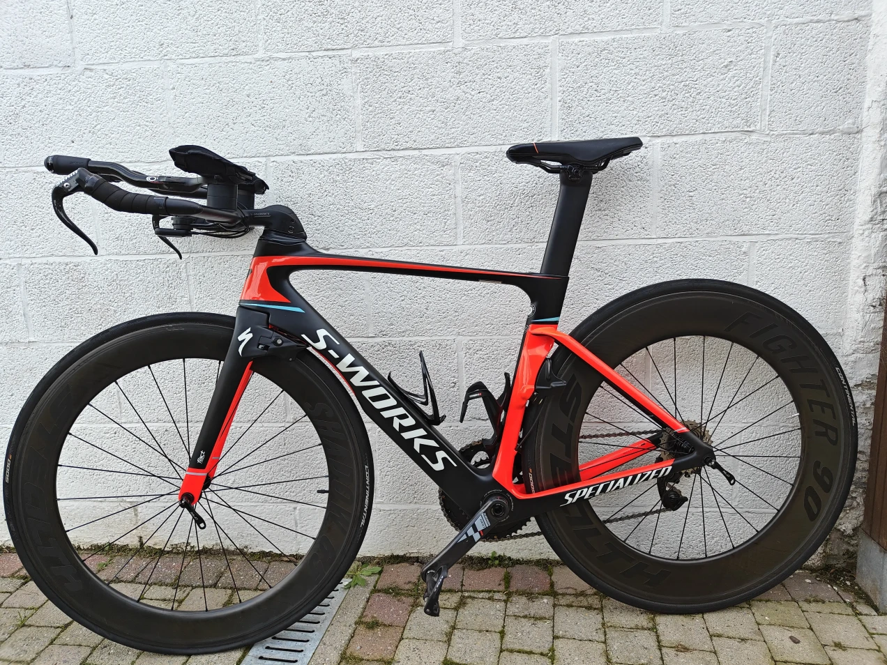 Specialized S-Works Venge ViAS sram eTap used in 52 cm | buycycle