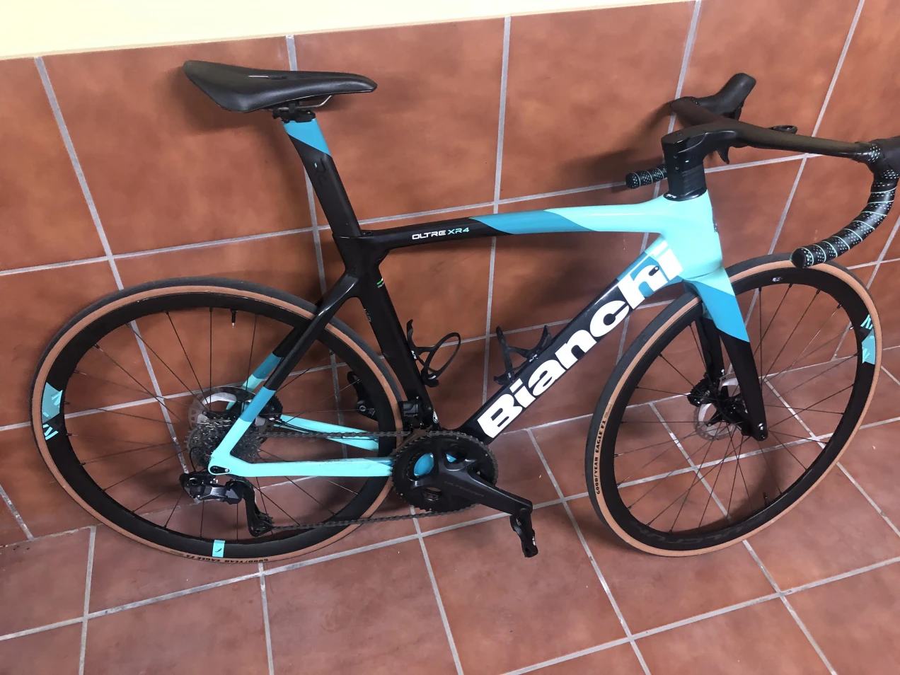 bianchi xr4 ultegra di2