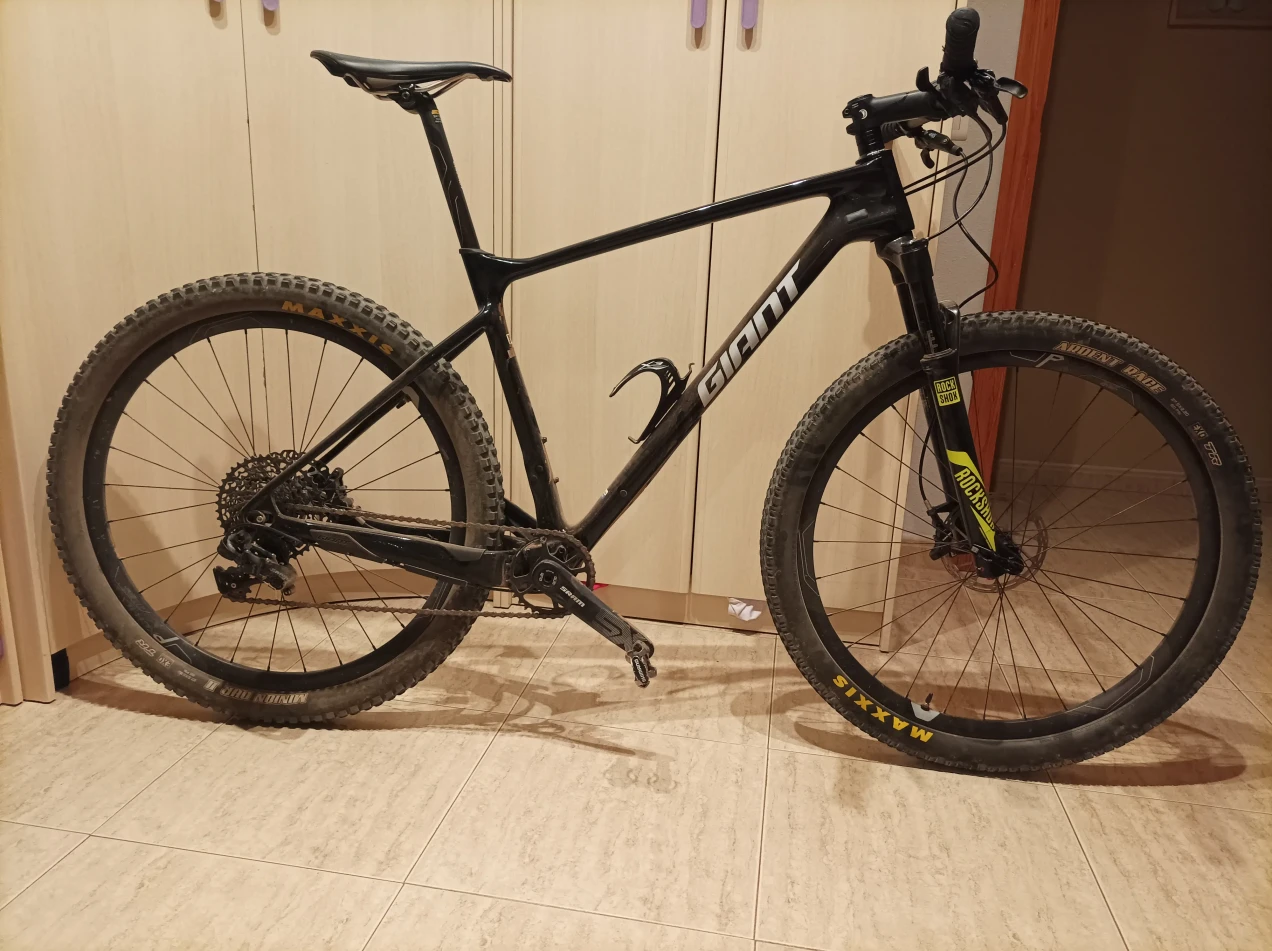 btwin rockrider 300 price in decathlon