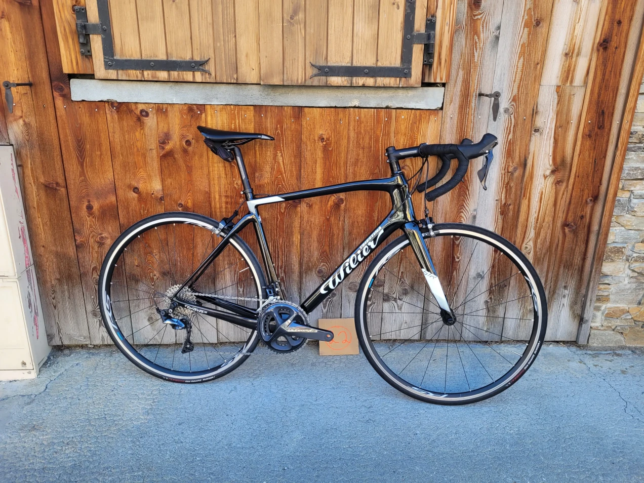 Wilier GTR Team SHIMANO ULTEGRA R8000 used in L | buycycle