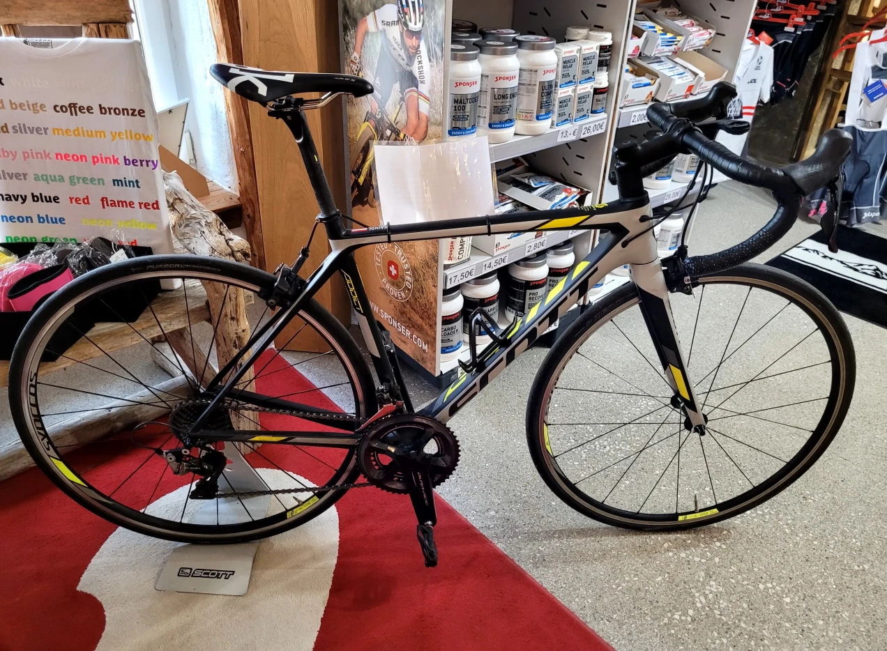 2017 scott addict 10