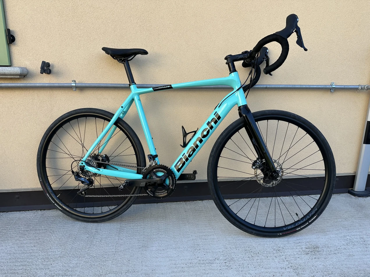 bianchi allroad tiagra disc road bike