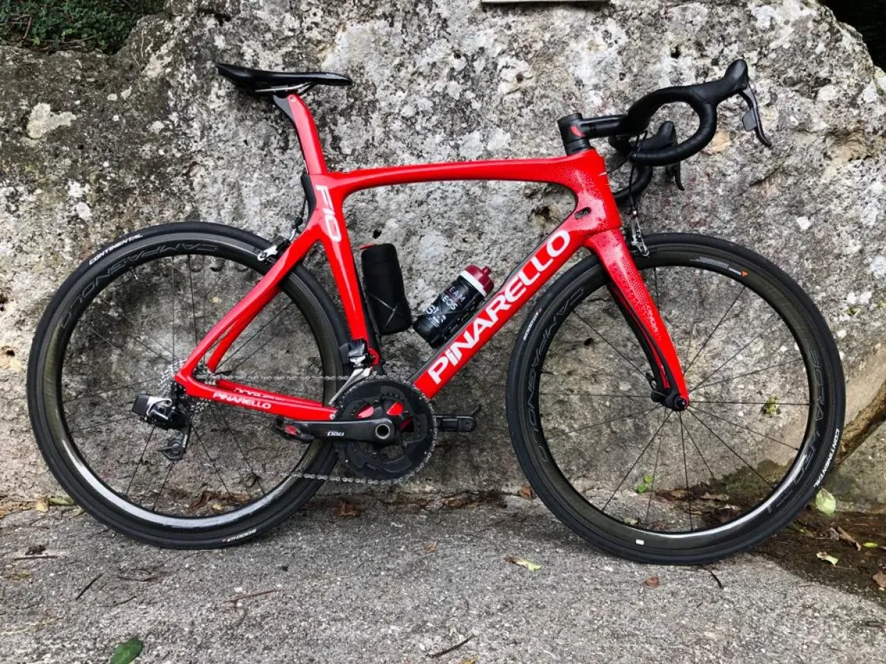 Pinarello Dogma F10 Frameset used in 55 cm buycycle