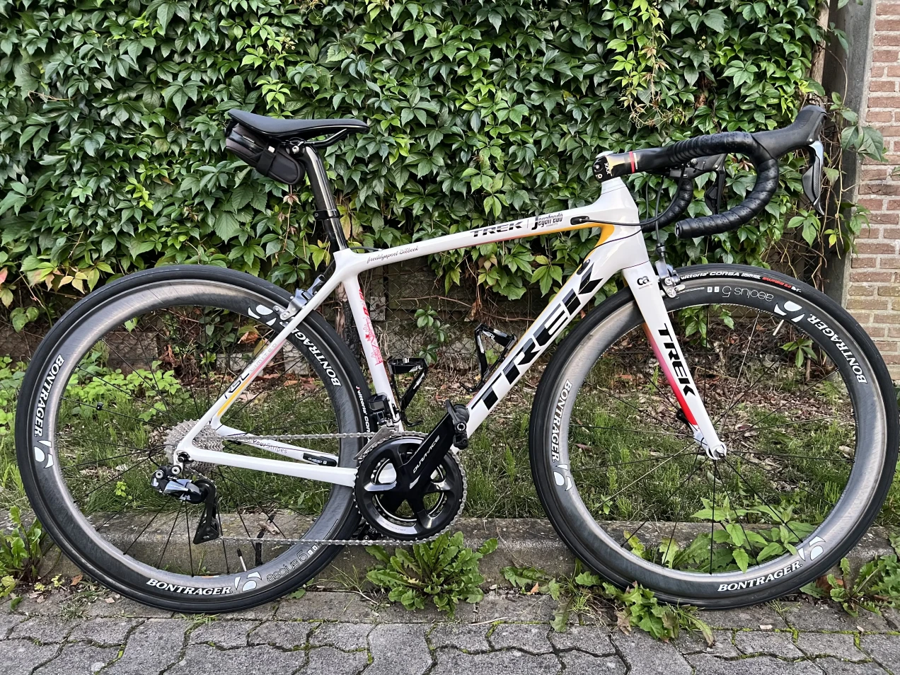 Achetez un vÃ©lo d'occasion Trek Emonda SLR 9 Project One Alberto Contador en 52 cm | buycycle