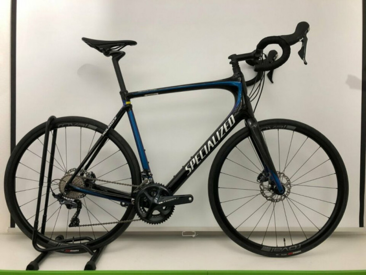 specialized roubaix 61cm