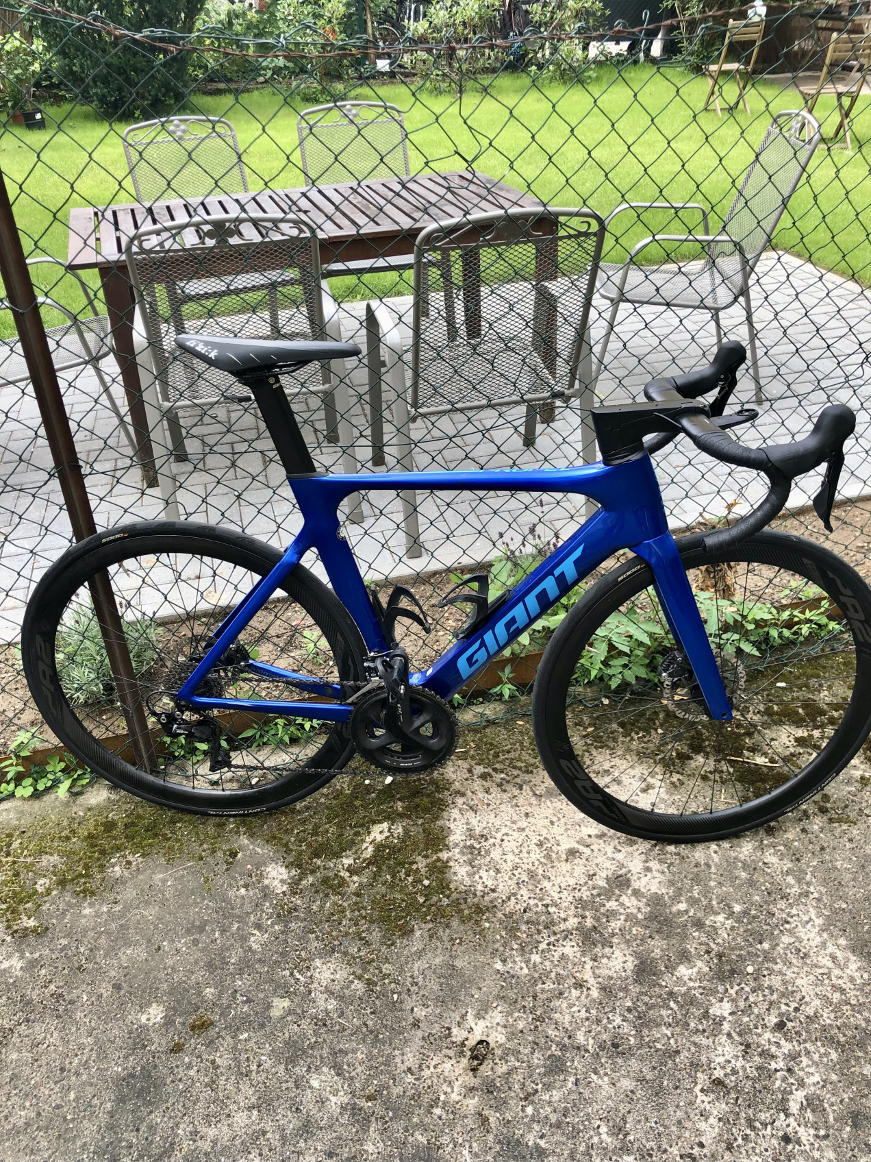 Giant Propel Advanced 2 Disc used in 52 cm | buycycle