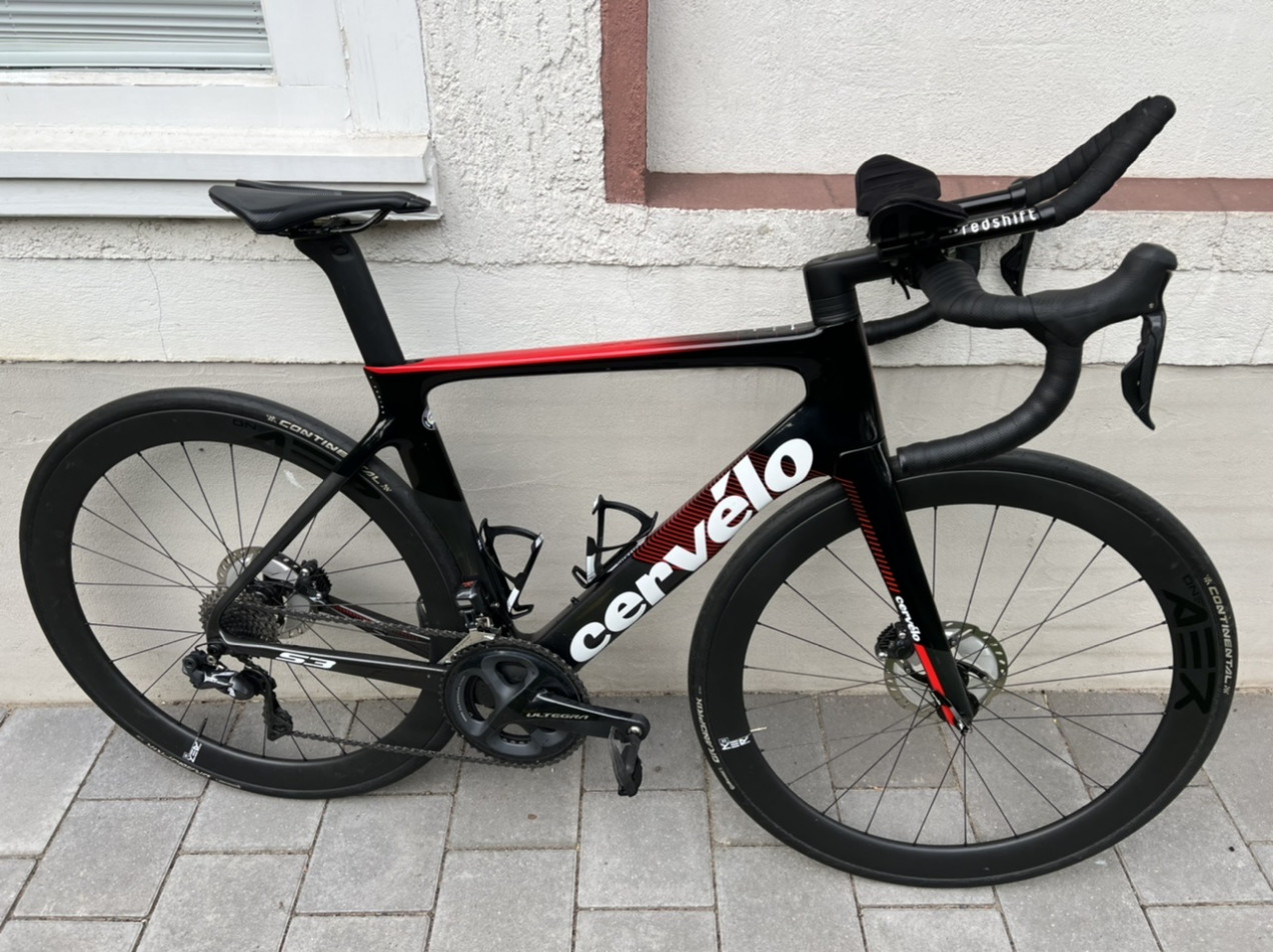Cervélo S-Series Force eTap AXS Disc used in 54 cm | buycycle