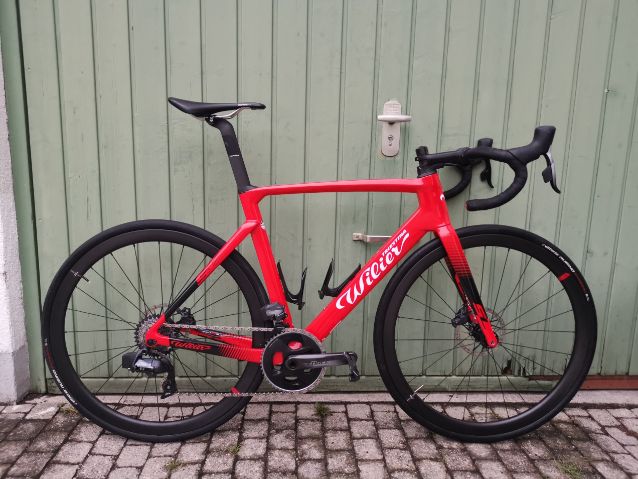 Wilier CENTO10 SL SRAM FORCE ETAP AXS 2x12 used in l | buycycle