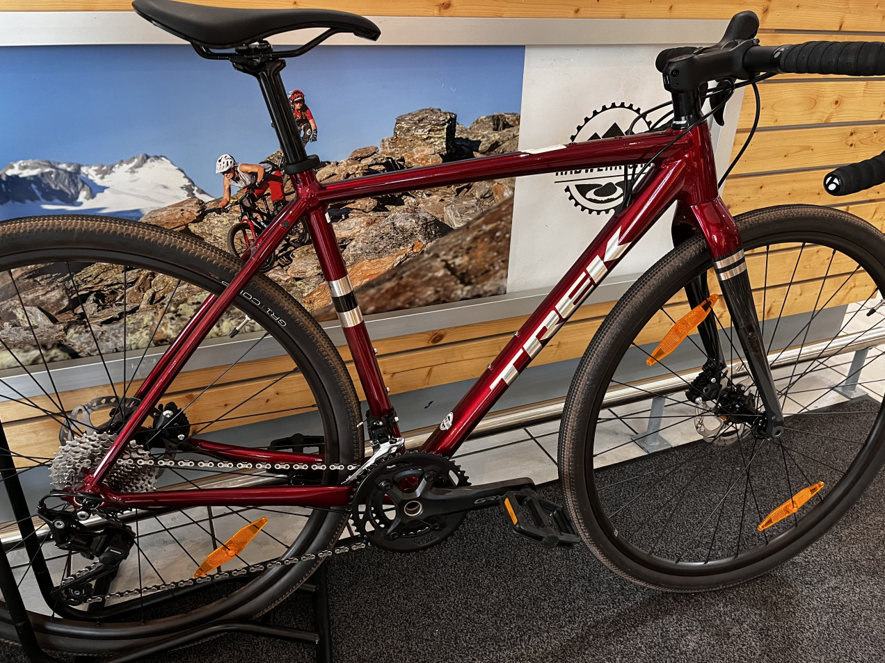 Trek Checkpoint ALR 4 used in 52 cm | buycycle