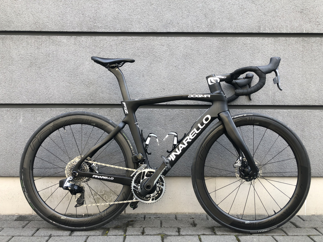 Pinarello Dogma F12 Disk Sram Red Axs Etap Bike used in 53 cm | buycycle