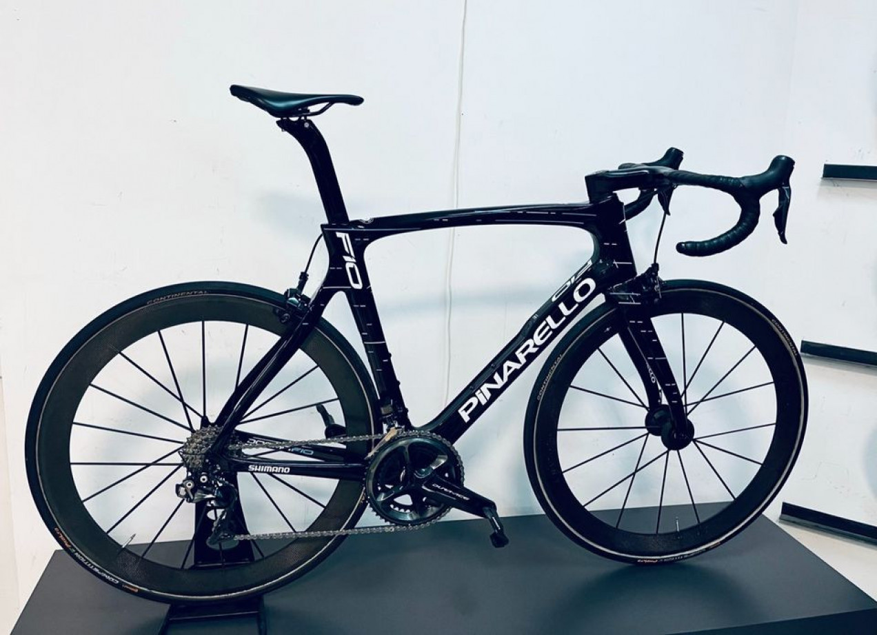 Pinarello DOGMA F10 Team Sky used in 57 cm | buycycle