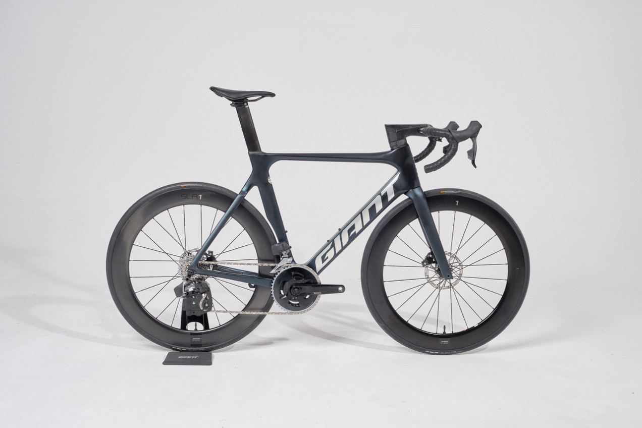 Giant Propel Advanced Pro 1 Disc used in 57 cm | buycycle