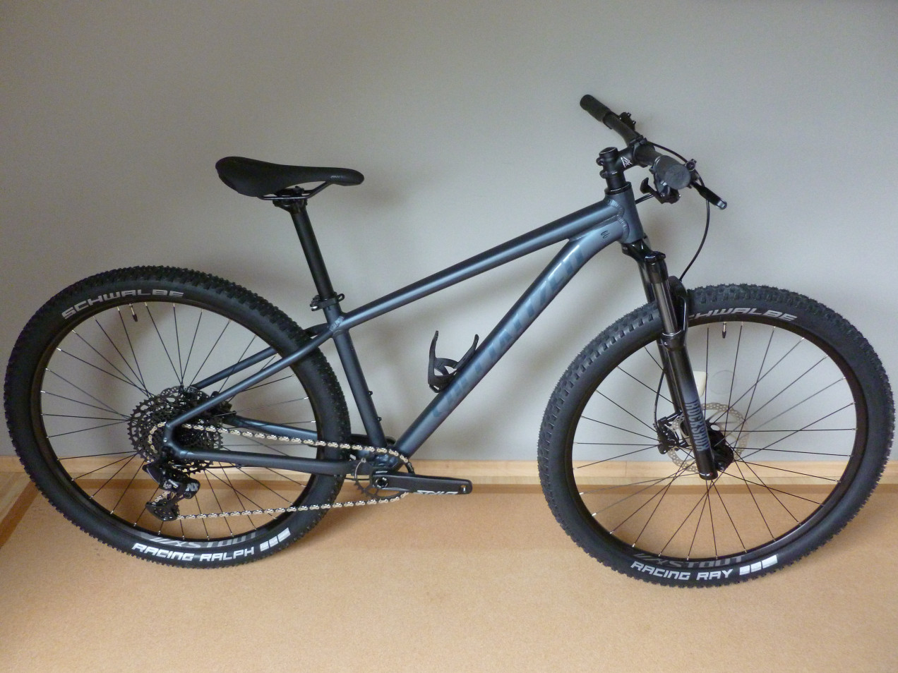 Specialized Rockhopper Expert 29 used in m | buycycle