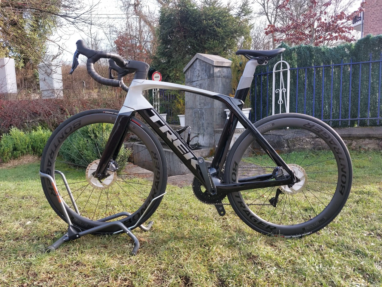 trek madone slr 7 disc test