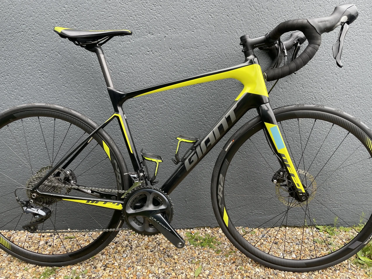 2018 defy advanced 1