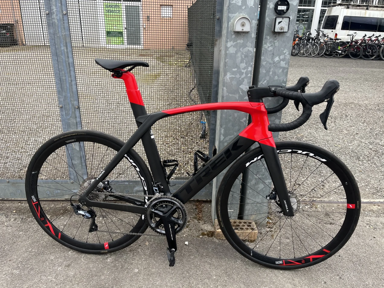 trek madone slr