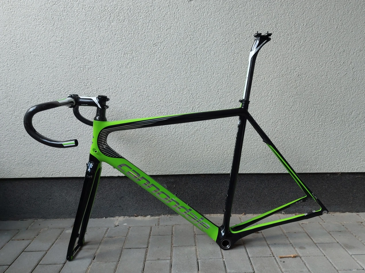 cannondale supersix evo disc frame