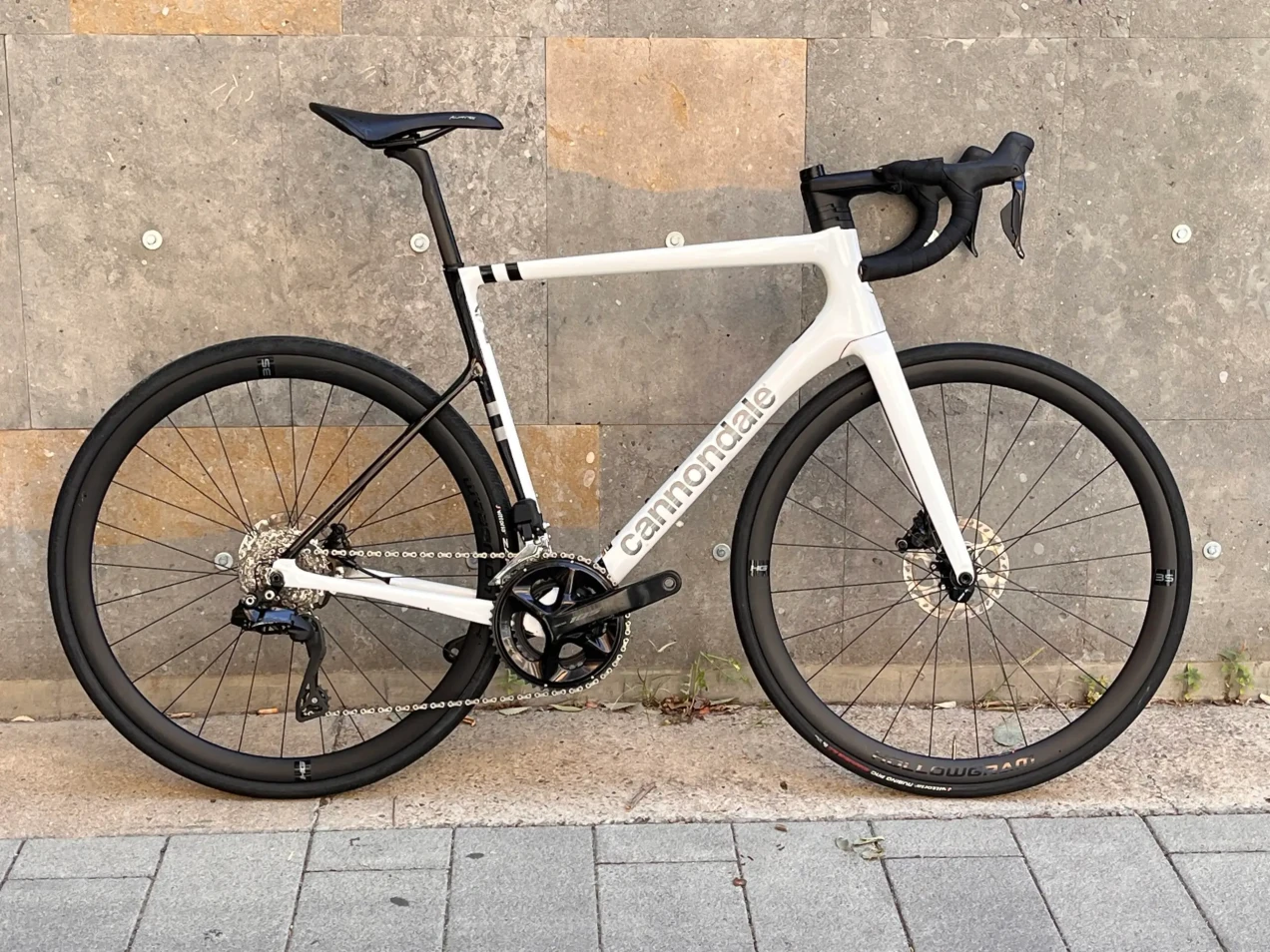 cannondale supersix evo shimano 105