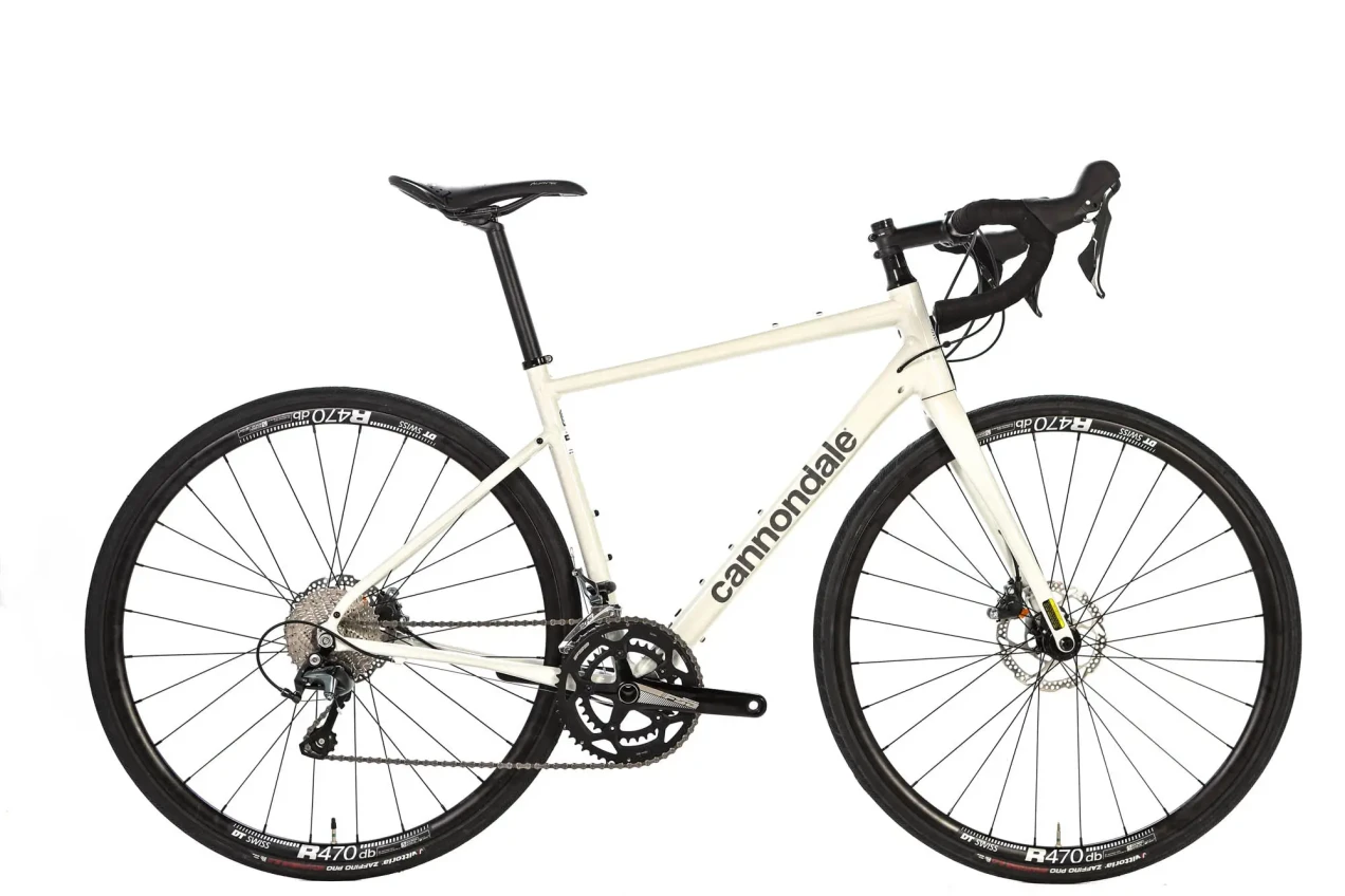 Cannondale Synapse 2 used in 54 cm | buycycle