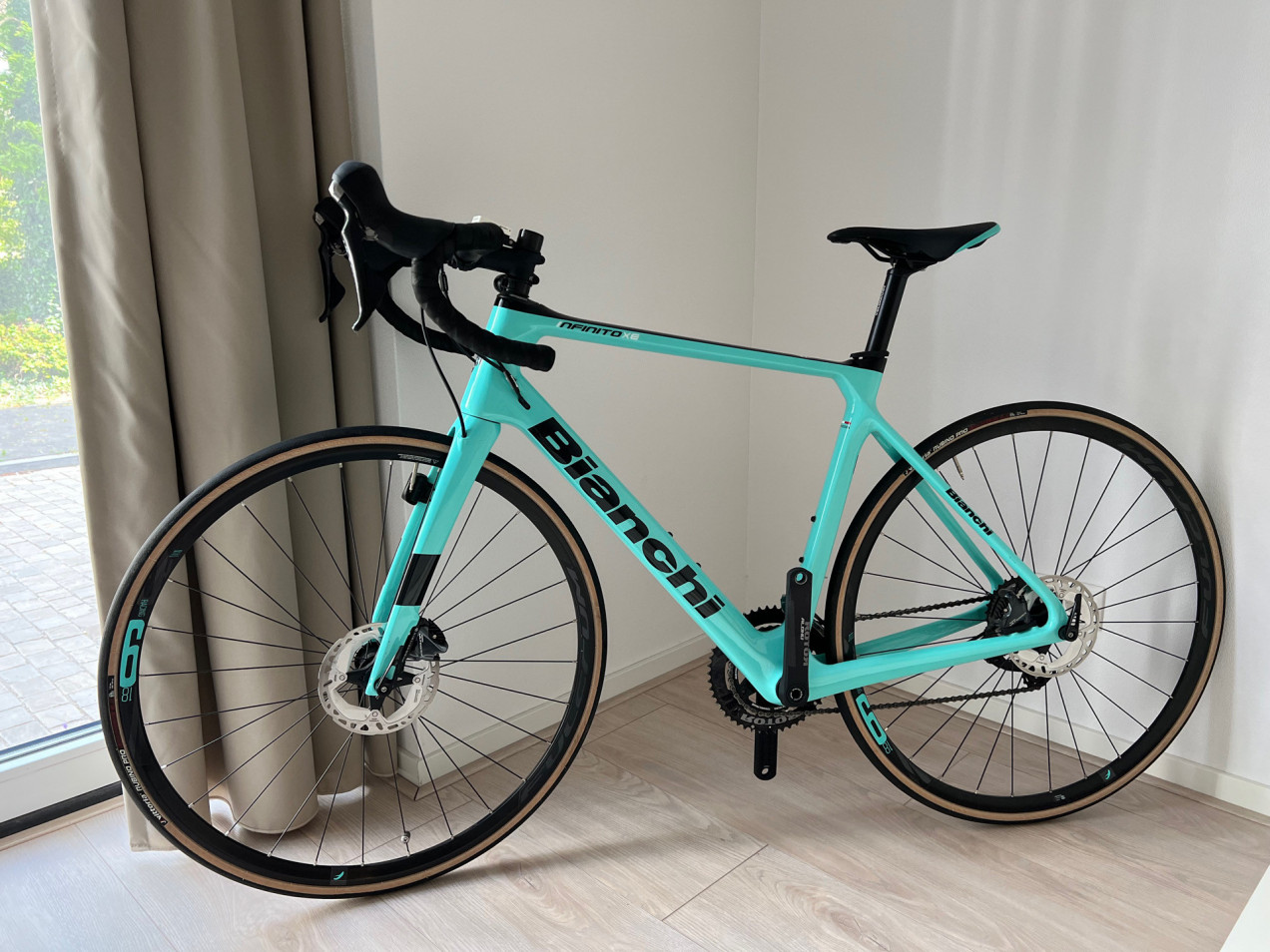 bianchi infinito xe ultegra disc 2020 road bike