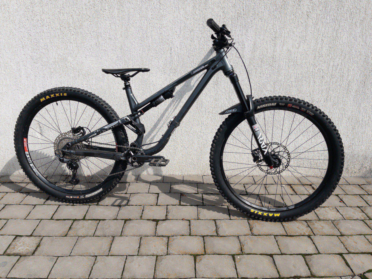 Commencal meta am online ride 29