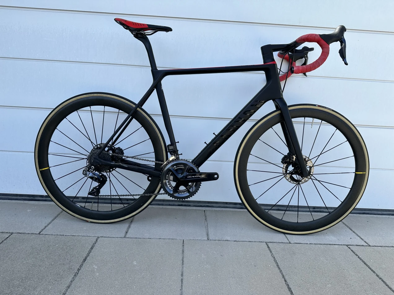 canyon ultimate cf slx disc 2019