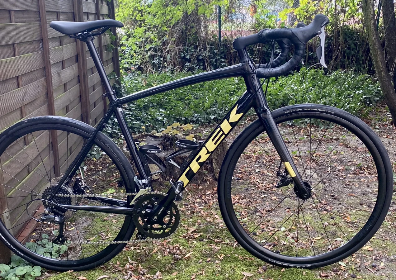 Trek Domane AL 2 Disc used in 56 cm | buycycle