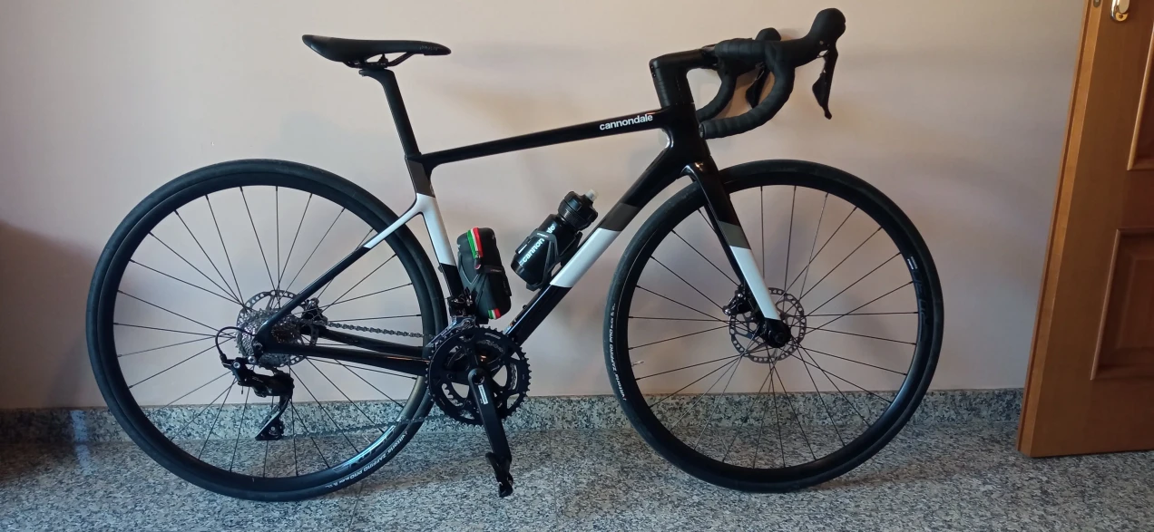 cannondale supersix evo disc 105 2021