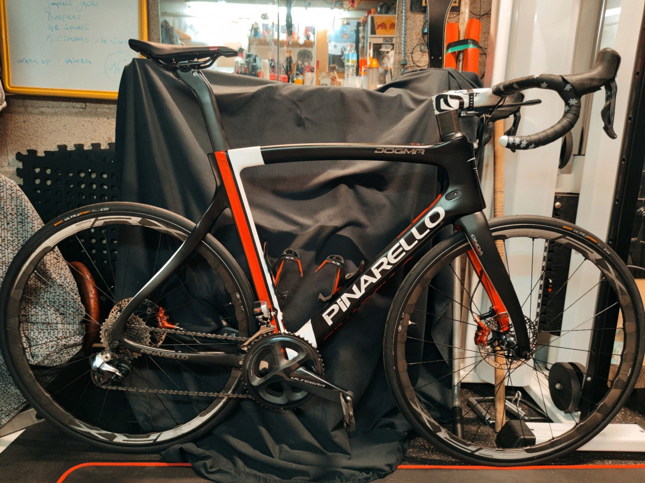 pinarello dogma 2020