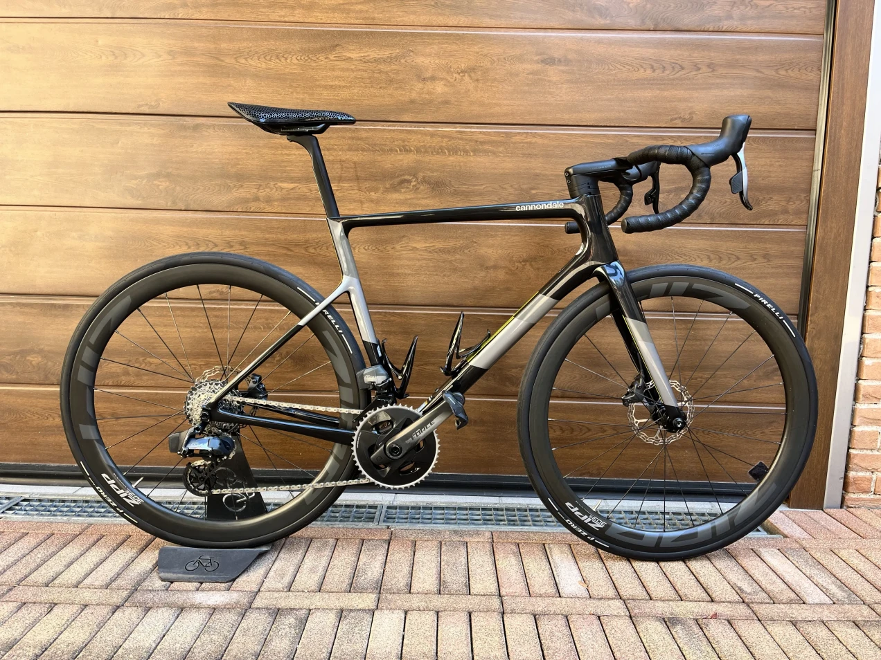 supersix evo carbon disc force etap axs