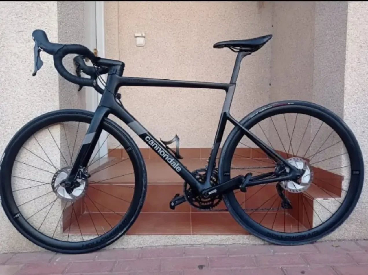 cannondale supersix evo carbon disc ultegra 2019