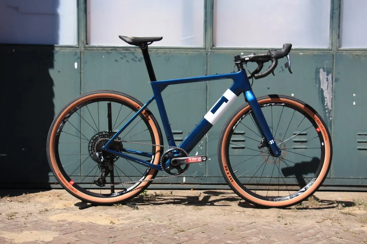 3t exploro team force eagle etap